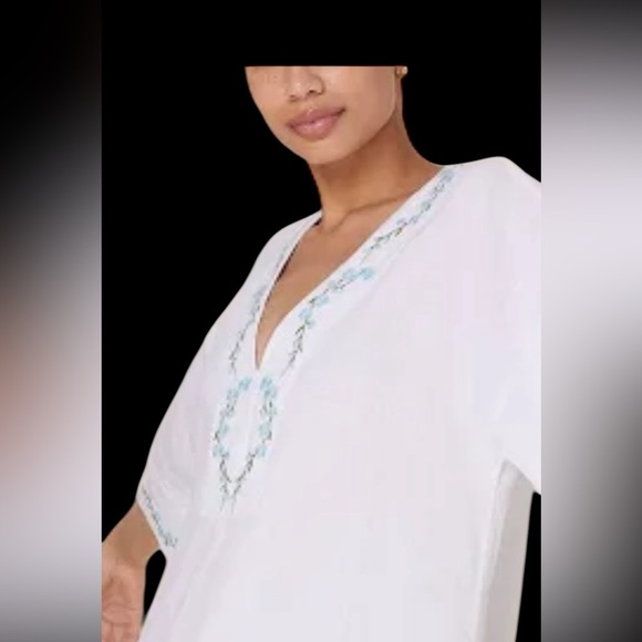 Andie White Kaftan Small NWT | Blue Embroidery Linen Blend | Resort-Ready Charm - Picture 1 of 4